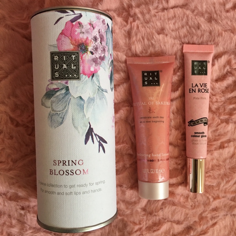 🐝 💫RITUALS Spring Blossom Lip Gloss & Hand Cream